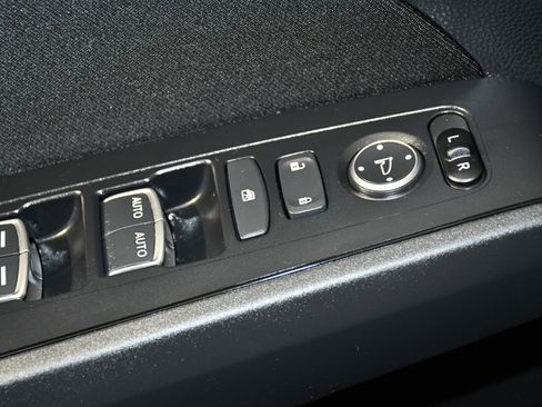 Certified 2025 Honda Civic Sport image 33