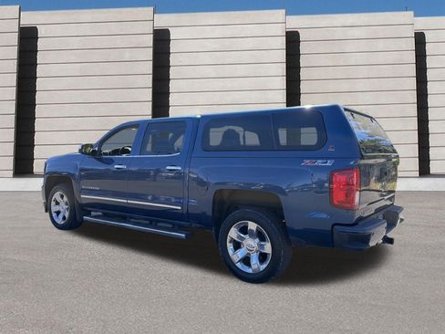 Used 2017 Chevrolet Silverado 1500 LTZ Z71 AWD/4WD image 3