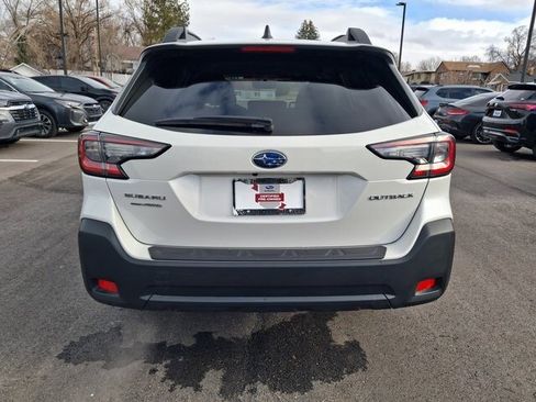 Certified 2025 Subaru Outback Premium w/ Popular Package #1A image 4