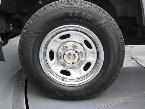 Used 2019 Ford F250 XL w/ Power Equipment Group AWD/4WD image 30