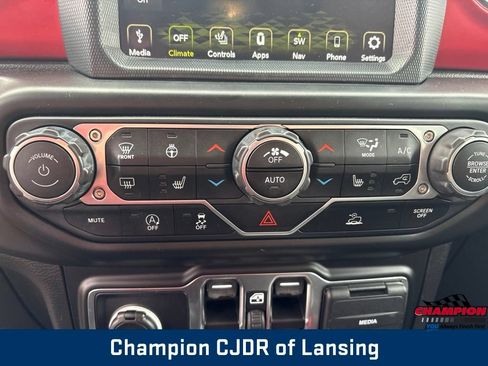 Used 2021 Jeep Gladiator Rubicon w/ Uconnect 4C Nav & Sound Group AWD/4WD image 23
