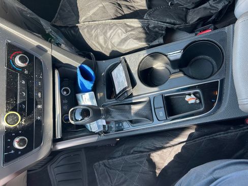 Used 2015 Hyundai Sonata SE FWD image 3