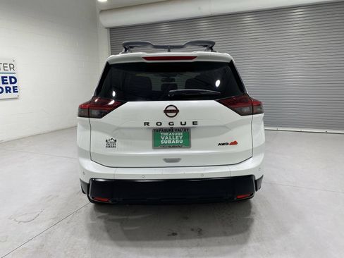 Used 2026 Nissan Rogue SV w/ Rock Creek Premium Package AWD/4WD image 7