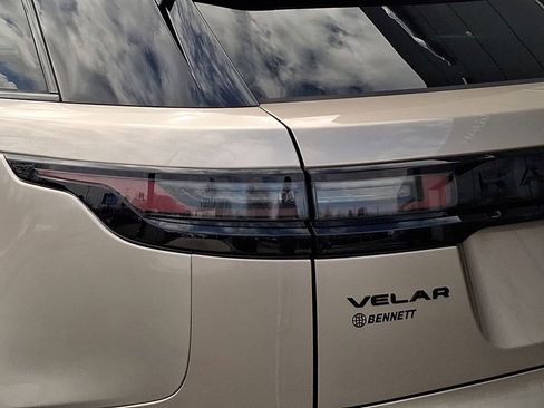 Certified 2026 Land Rover Range Rover Velar S AWD/4WD image 11
