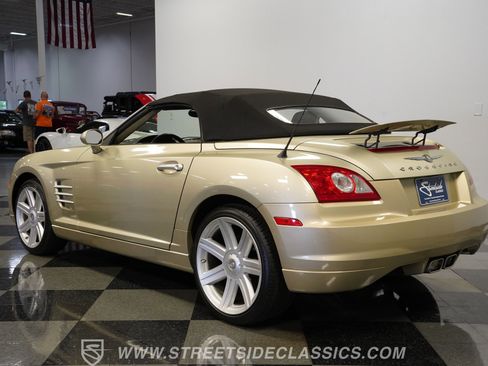 Used 2006 Chrysler Crossfire Limited RWD image 10