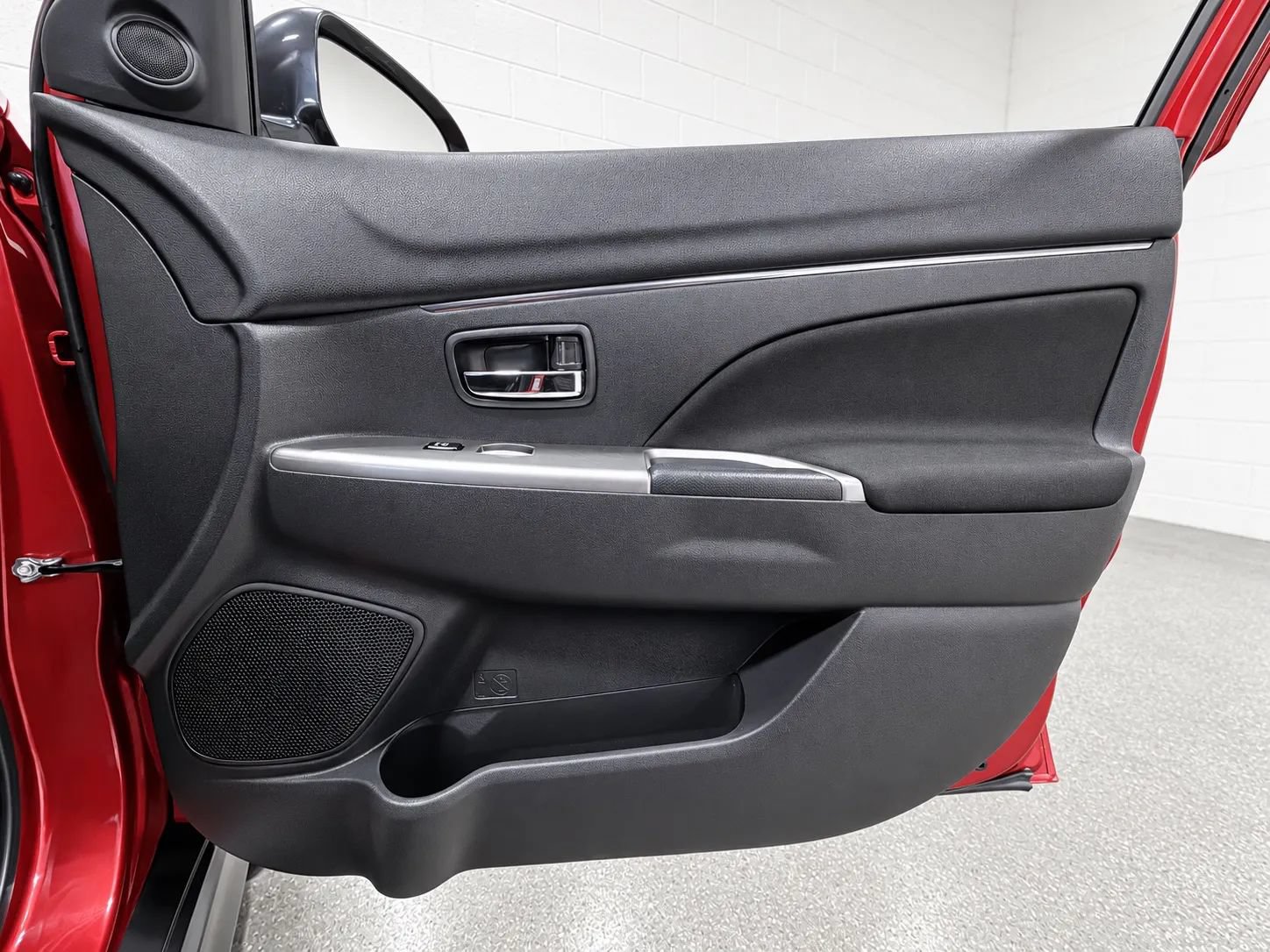 Used 2019 Mitsubishi Outlander Sport SE AWD/4WD image 23