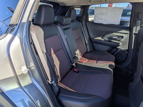 New 2026 Nissan Kicks SR FWD image 29