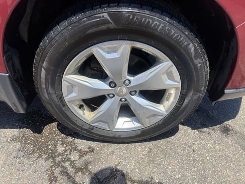 Used 2014 Subaru Forester 2.5i Touring AWD/4WD image 15