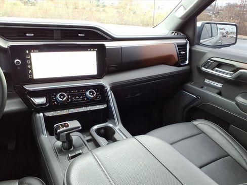 Used 2024 GMC Sierra 1500 Denali w/ Denali Reserve Package image 28