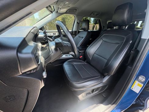 Used 2023 Ford Explorer Limited RWD image 40