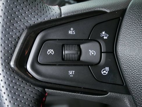 Used 2023 Chevrolet TrailBlazer RS w/ Sun and Liftgate Package AWD/4WD image 24