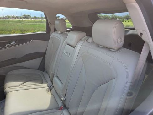 Used 2019 Lincoln Nautilus Reserve w/ Driver Assistance Package AWD/4WD image 49