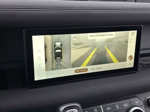 Used 2023 Land Rover Defender 110 X-Dynamic SE image 22