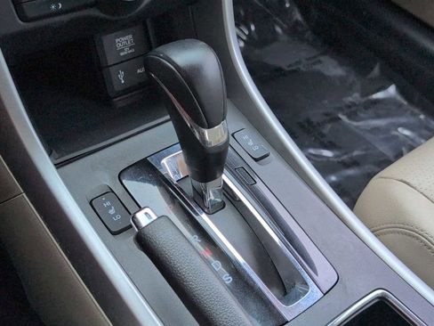 Used 2015 Honda Accord EX-L image 31