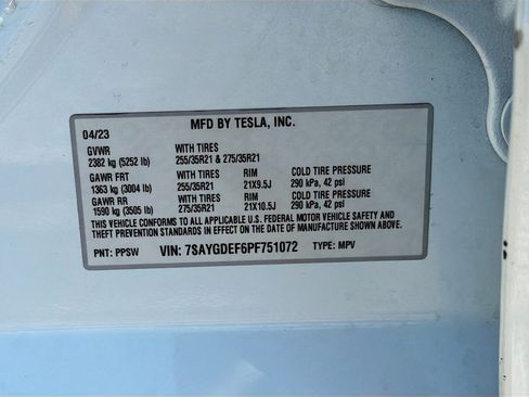 Used 2023 Tesla Model Y Performance AWD/4WD image 42