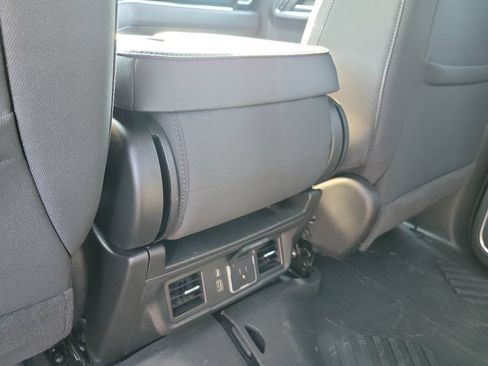 Used 2023 Chevrolet Silverado 1500 LT Trail Boss w/ Protection Package AWD/4WD image 15