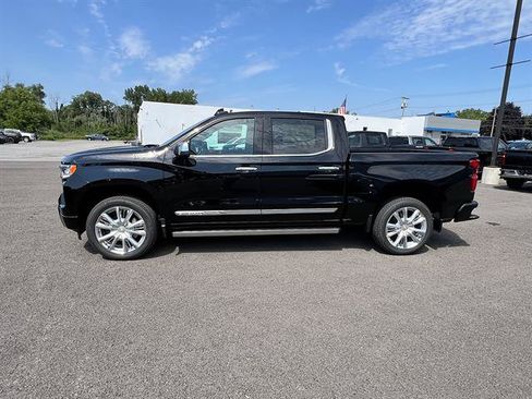 New 2026 Chevrolet Silverado 1500 High Country AWD/4WD image 2