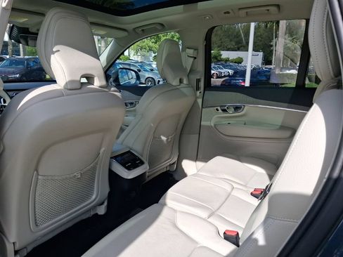 Used 2025 Volvo XC90 B6 Plus w/ Protection Package Premier AWD/4WD image 7