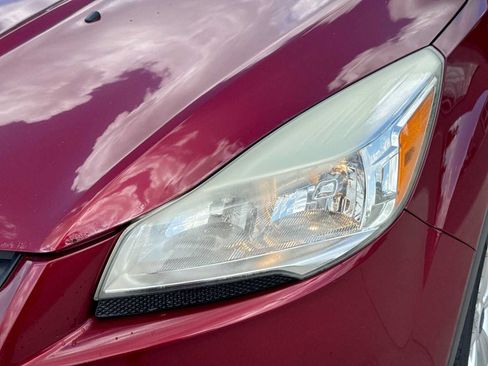 Used 2015 Ford Escape SE w/ Equipment Group 201A AWD/4WD image 9