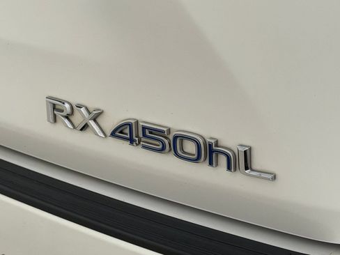 Used 2018 Lexus RX 450hL Premium w/ Premium Package AWD/4WD image 24