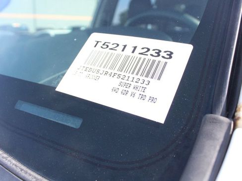 Used 2015 Toyota 4Runner TRD Pro AWD/4WD image 37