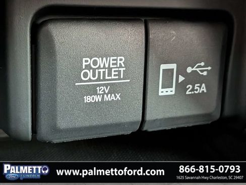 Used 2020 Honda Pilot Touring image 27