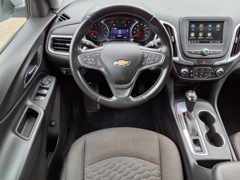 Used 2019 Chevrolet Equinox LT w/ Driver Convenience Package FWD image 13