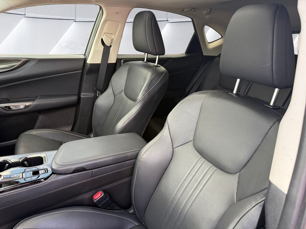 Used 2022 Lexus NX 350 AWD image 8