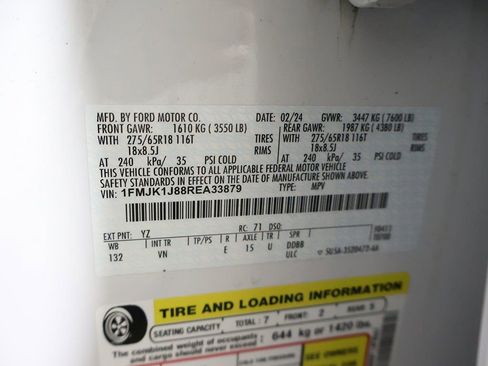 Used 2024 Ford Expedition Max XLT image 60