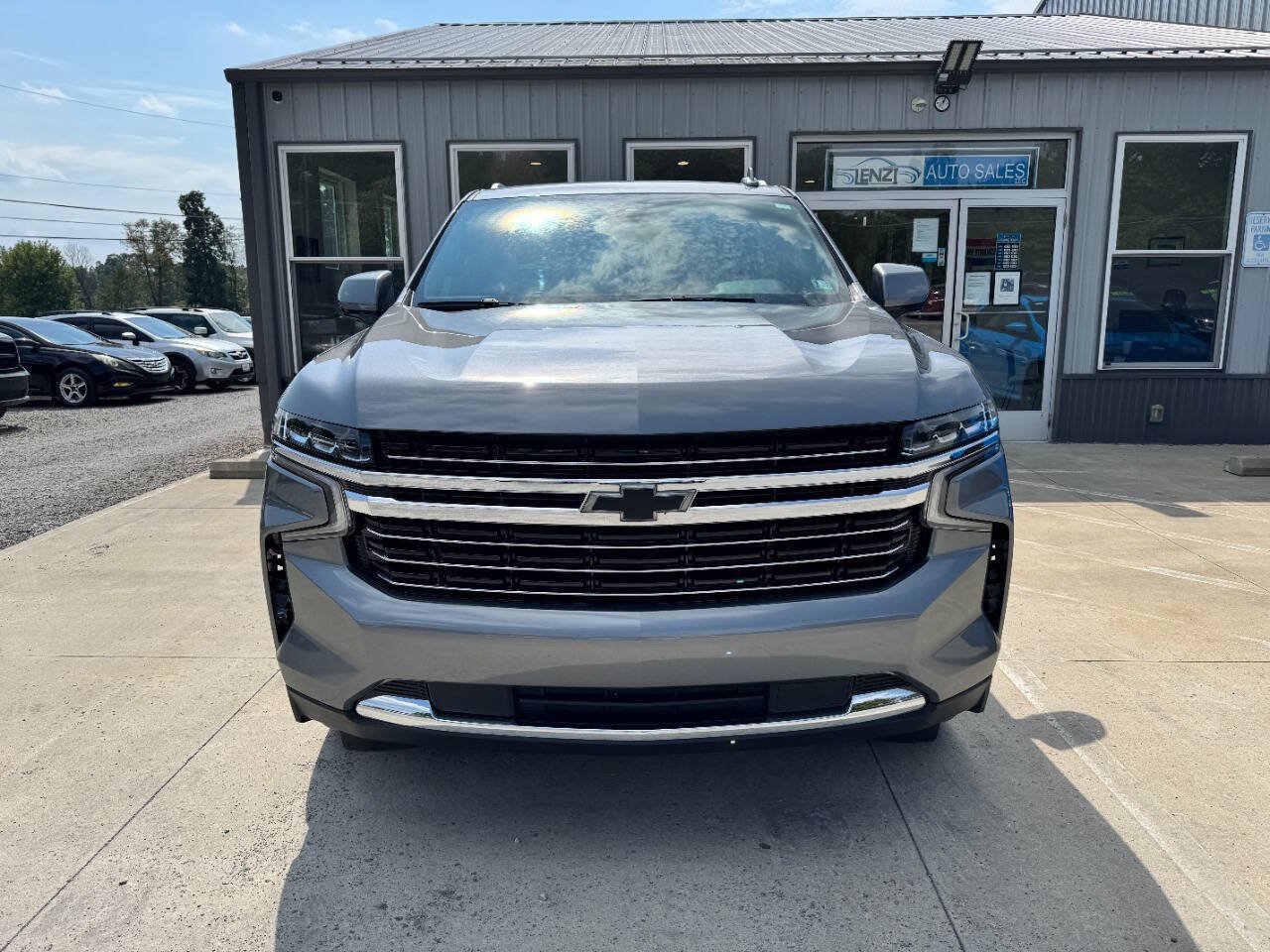 Used 2021 Chevrolet Tahoe LT AWD/4WD image 2