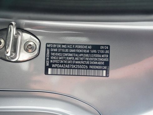 Used 2025 Porsche 718 Cayman image 53