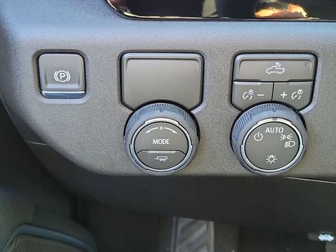 New 2026 Chevrolet Silverado 1500 LT image 15