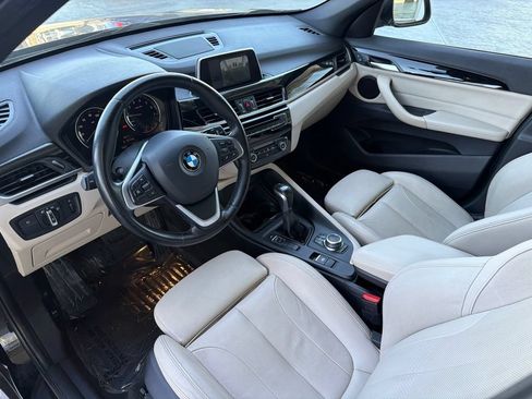 Used 2018 BMW X1 sDrive28i FWD image 9