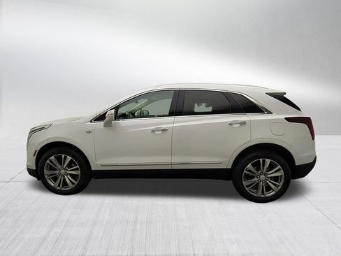 Certified 2024 Cadillac XT5 Premium Luxury w/ LPO, Floor Liner Package AWD/4WD image 8