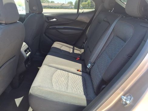 Used 2018 Chevrolet Equinox LT w/ Sun & Infotainment Package AWD/4WD image 20