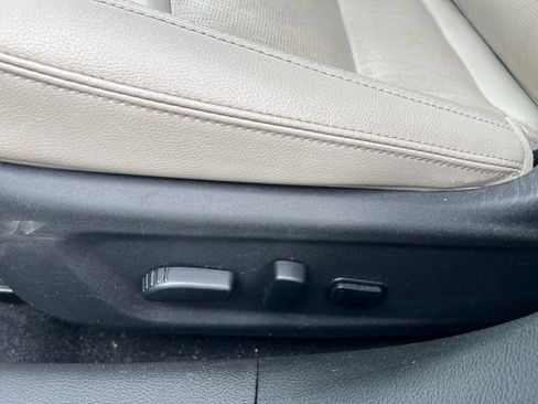 Used 2020 Nissan Altima 2.0 Platinum image 19