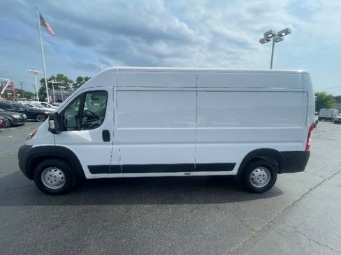 Used 2021 RAM ProMaster 2500 image 7