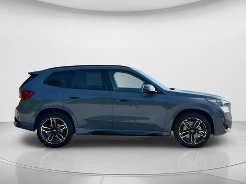 New 2026 BMW X1 xDrive28i w/ Technology Package AWD/4WD image 4
