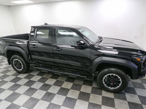 New 2026 Toyota Tacoma TRD Off-Road AWD/4WD image 5