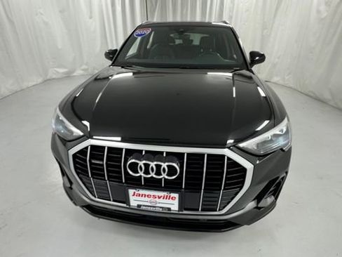 Used 2020 Audi Q3 2.0T Premium w/ Convenience Package AWD/4WD image 8