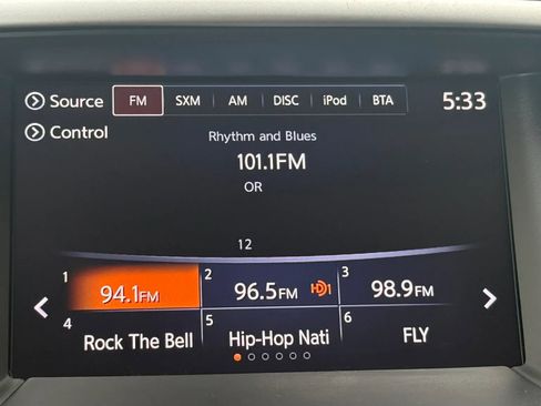 Used 2018 Nissan Pathfinder Platinum w/ Cargo Package FWD image 22
