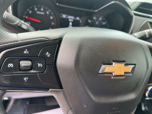 Used 2023 Chevrolet TrailBlazer LT FWD image 22