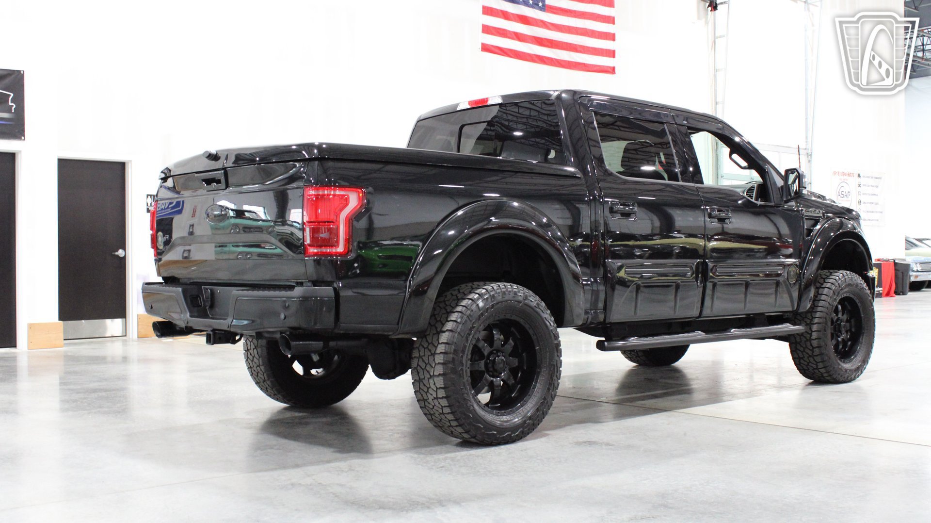 Used 2015 Ford F150 Lariat w/ Equipment Group 502A Luxury AWD/4WD image 14