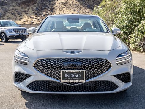 Used 2026 Genesis G70 2.5T Prestige RWD image 9