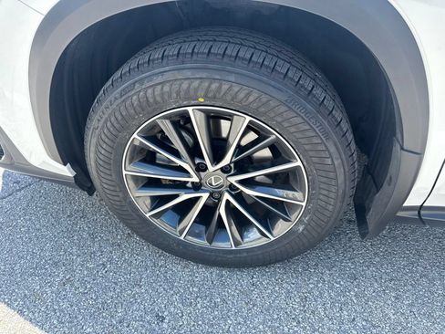 Used 2025 Lexus NX 350h AWD w/ Accessory Package (K3) image 18