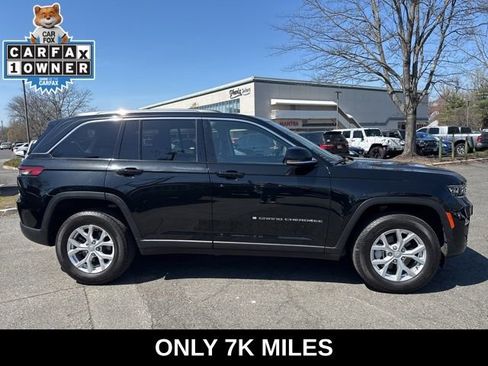 Used 2023 Jeep Grand Cherokee Limited image 14