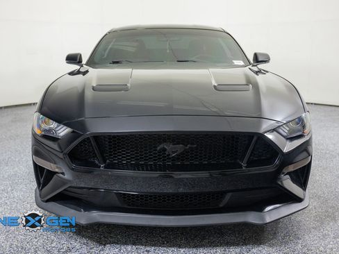 Used 2019 Ford Mustang GT Premium w/ GT Performance Package RWD image 2