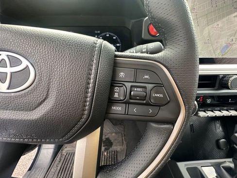 Used 2026 Toyota 4Runner TRD Off-Road Premium image 10