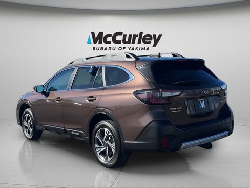 Used 2021 Subaru Outback Limited w/ Popular Package #2 AWD/4WD image 7