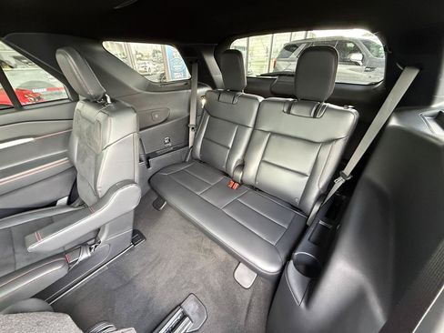 Used 2025 Ford Explorer ST w/ Sun And Sound Package AWD/4WD image 39